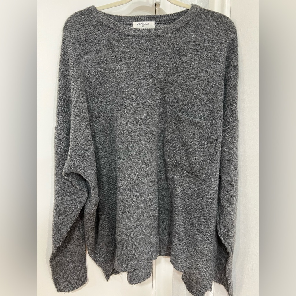 ZENANA Like New Oversized Gray Light Sweater Top With Pocket